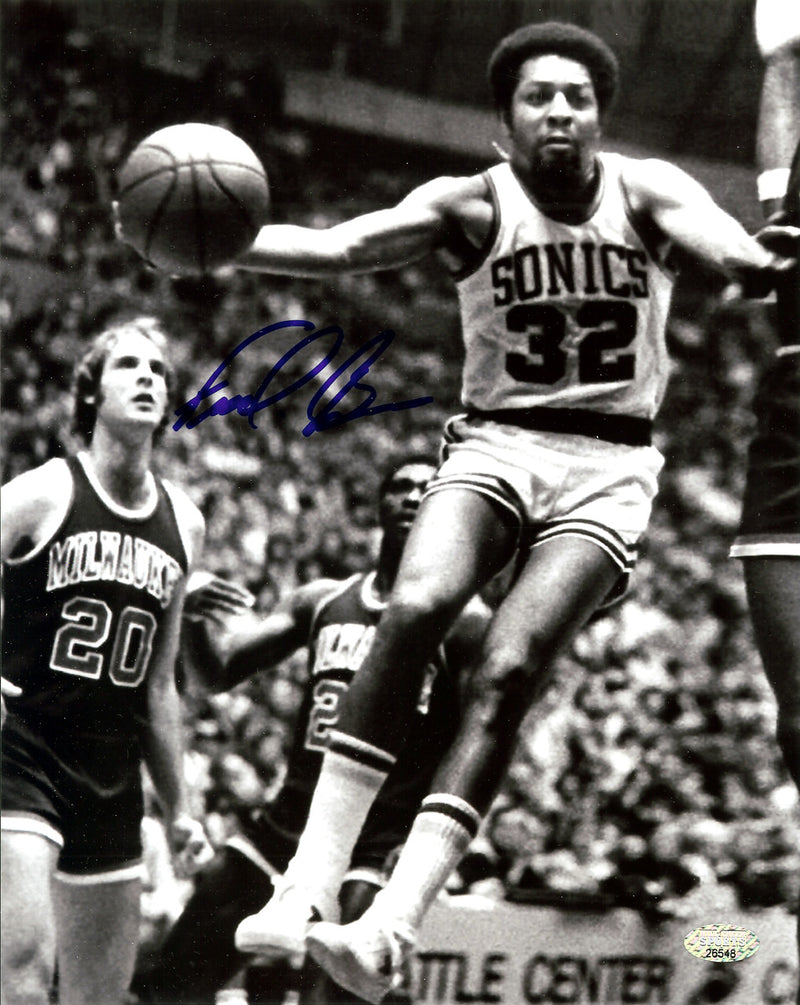 Downtown Fred Brown Autographed Framed 8x10 Photo Seattle Supersonics MCS Holo Stock #200389