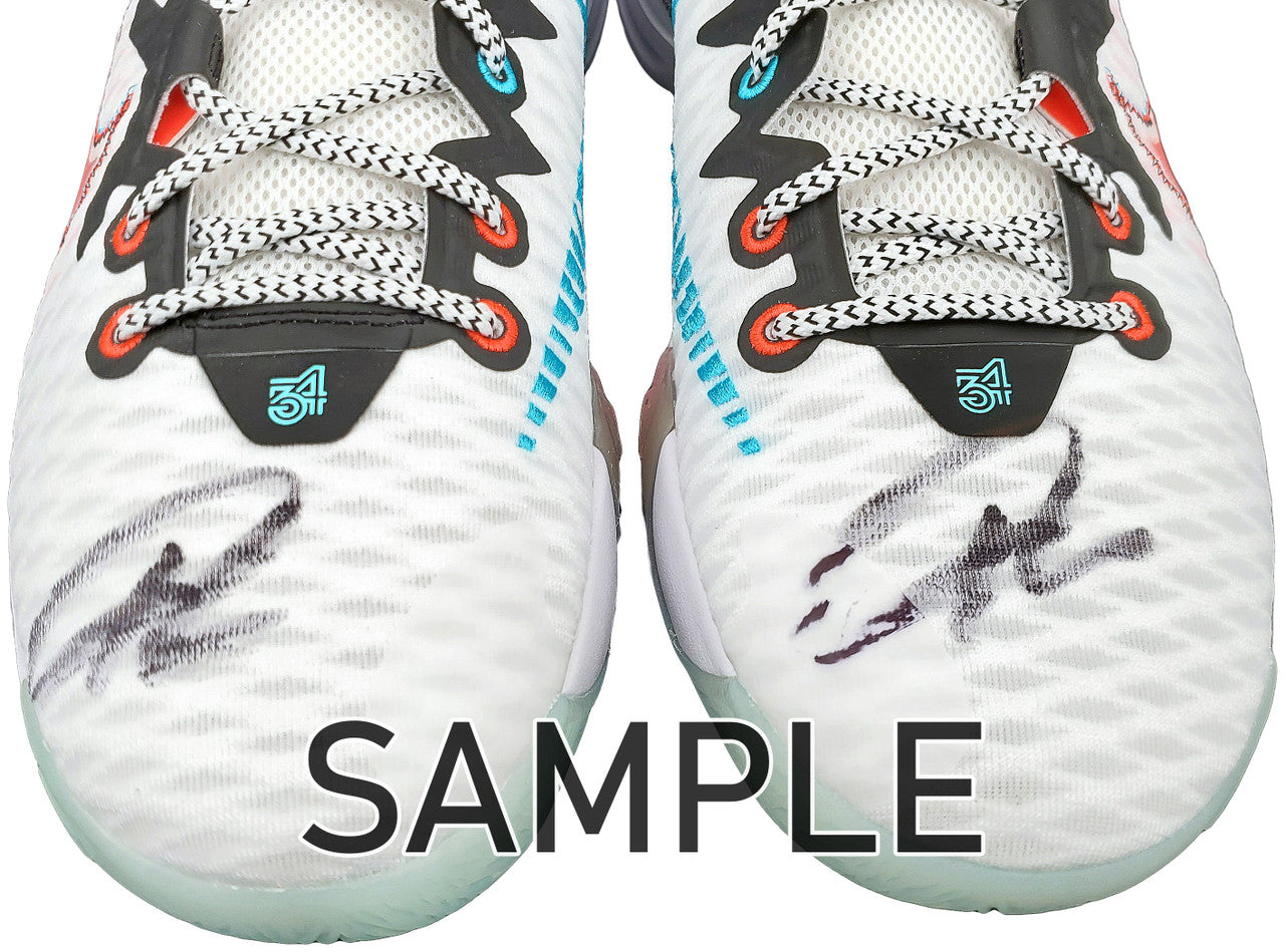 Giannis Antetokounmpo Autographed White Nike Immortality Shoes Miami Heat Size 14 Pair Beckett BAS QR Stock #197433