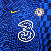 Chelsea F.C. Mason Mount Autographed Blue Nike Jersey Size XL in Black Beckett BAS Stock #196483
