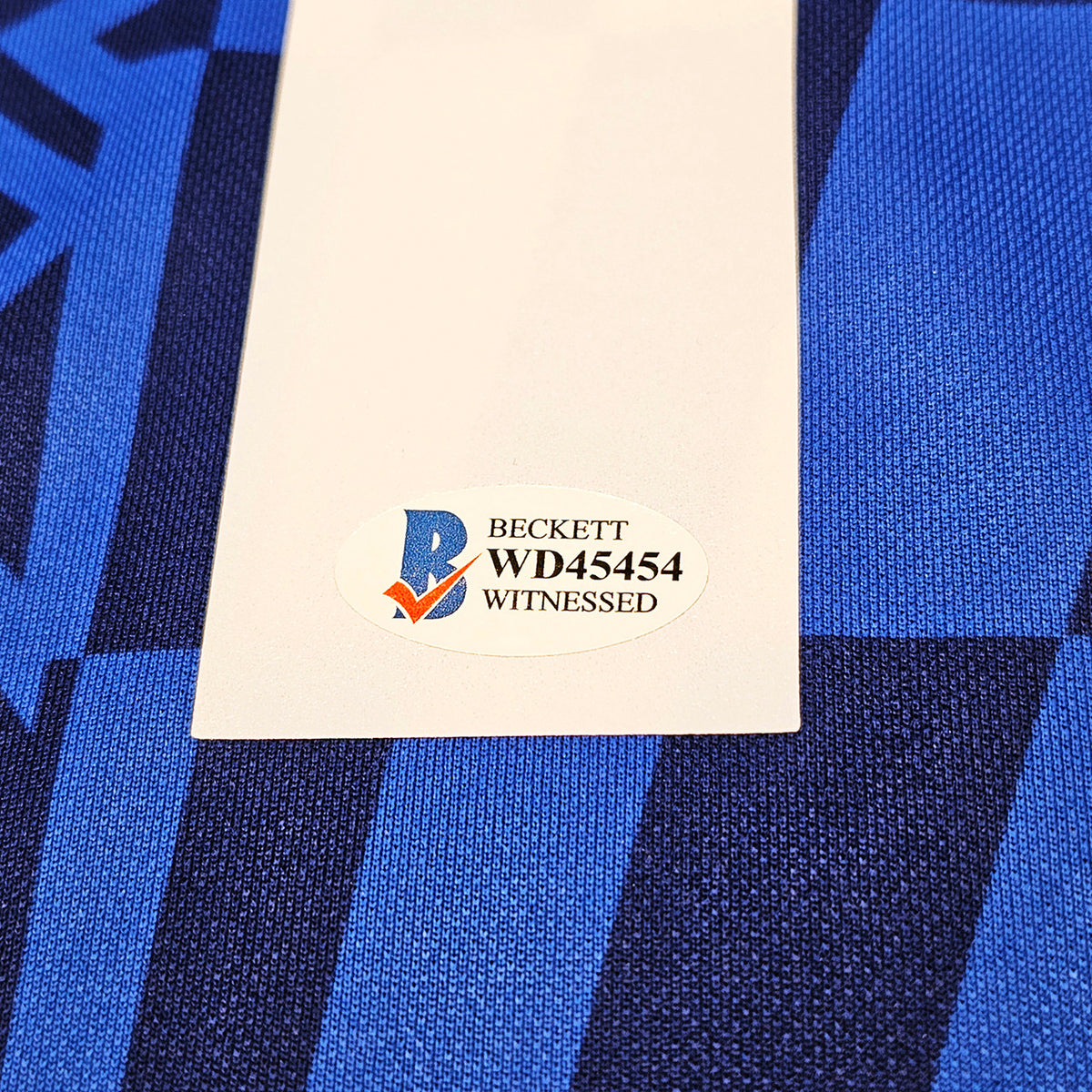 Chelsea F.C. Mason Mount Autographed Blue Nike Jersey Size M in Gold Beckett BAS Stock #196481