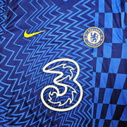 Chelsea F.C. Mason Mount Autographed Blue Nike Jersey Size L in Silver Beckett BAS Stock #196474