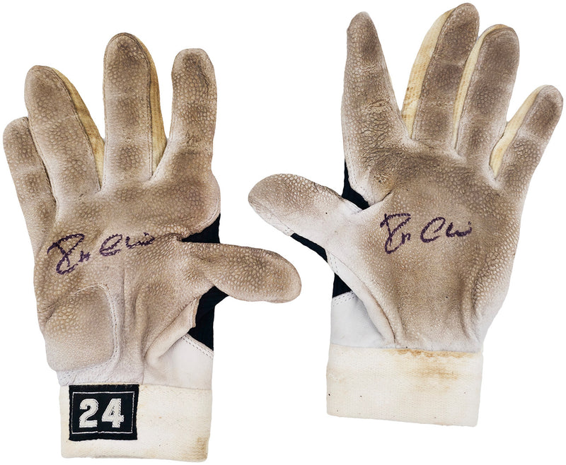 Robinson Cano Autographed Pair of Game Used White & Black Nike Batting Gloves New York Yankees PSA/DNA Stock #239112