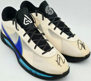 Giannis Antetokounmpo Autographed 2023 Player Exclusive (PE) Promo Nike Immortality 3 Shoes Bucks Size 17 (No Box) Beckett BAS Witness #3W395057
