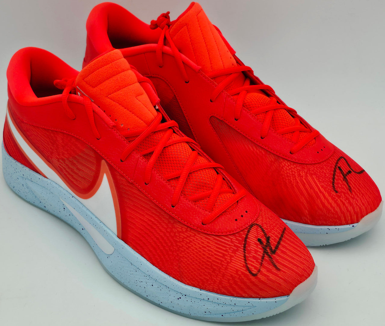Giannis Antetokounmpo Autographed 2021 Player Exclusive (PE) Promo Black Nike Zoom Freak 2 NRG Shoes Bucks Size 17 Beckett BAS Witness Stock #252613