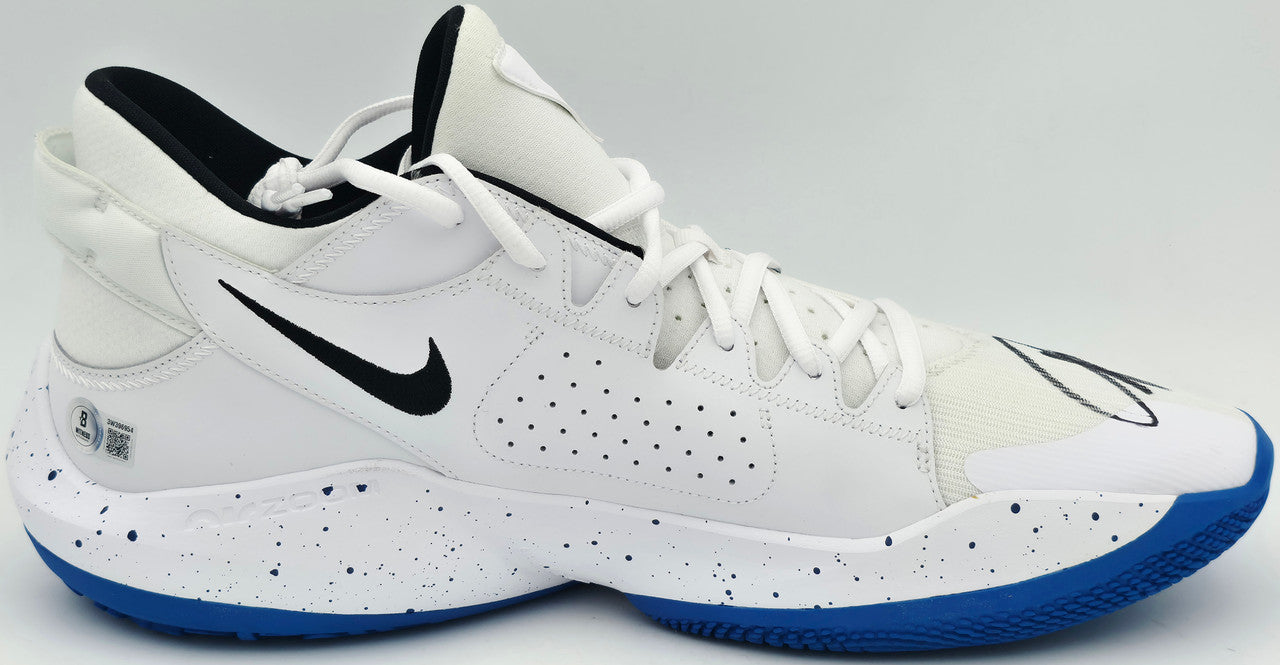 Giannis Antetokounmpo Autographed 2022 Player Exclusive (PE) Promo Michigan State Green Nike Zoom Freak 4 NCAA Shoes Size 16 (With Box) Beckett BAS Witness #3W396698 & #3W396699