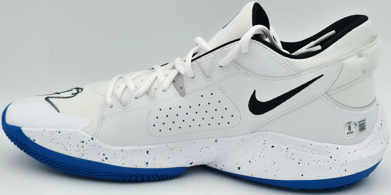 Giannis Antetokounmpo Autographed 2022 Player Exclusive (PE) Promo Michigan State Green Nike Zoom Freak 4 NCAA Shoes Size 16 (With Box) Beckett BAS Witness #3W396698 & #3W396699