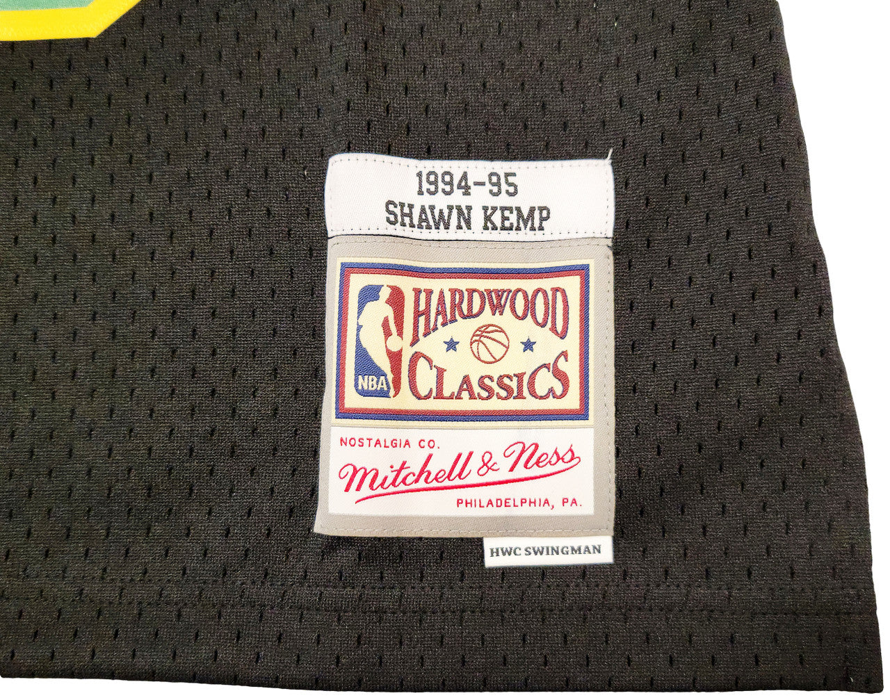 Seattle Supersonics Shawn Kemp Autographed Black Authentic Mitchell & Ness Hardwood Classics Swingman Jersey Size L "Reign Man" MCS Holo Stock #203430