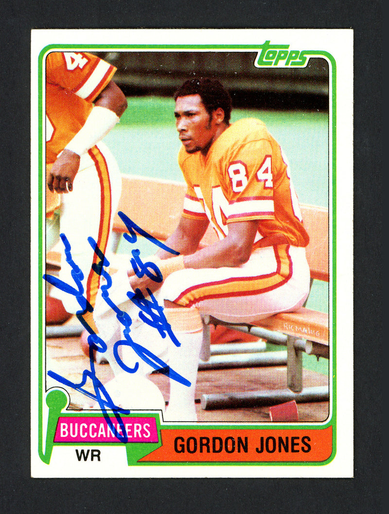 Gordon Jones Autographed 1981 Topps Rookie Card #108 Tampa Bay Buccaneers SKU #160230