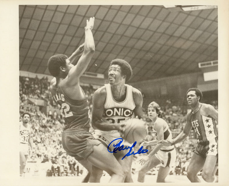 Paul Silas Autographed 8x10 Photo Seattle Supersonics MCS Holo #70176