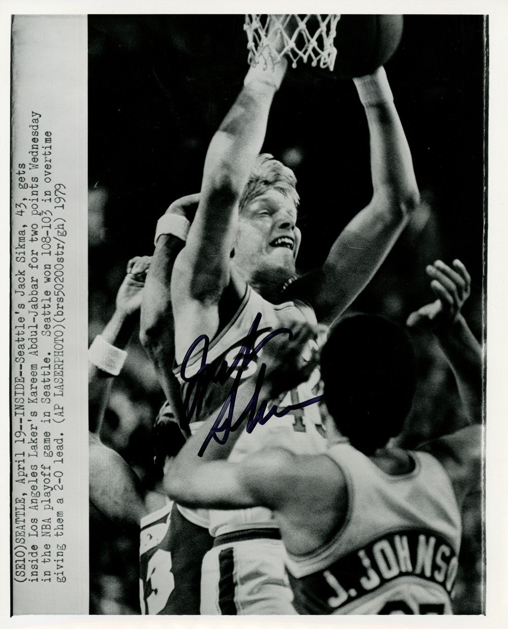 Jack Sikma Autographed 8x10 Wire Photo Seattle Supersonics MCS Holo #70254