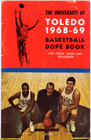 1968-1969 University of Toledo Autographed Press Guide With 15 Total Signatures Including John Brisker & Steve Mix PSA/DNA #AB06816