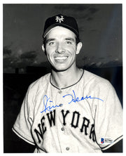 Jim Hearn Autographed 8x10 Photo New York Giants Beckett BAS #B27983