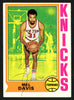 Mel Davis Autographed 1974-75 Topps Card #43 New York Knicks SKU #150055