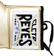 Michael B. Jordan Autographed Gold Reyes Boxing Glove Left Handed LH Beckett BAS Witness Stock #220638
