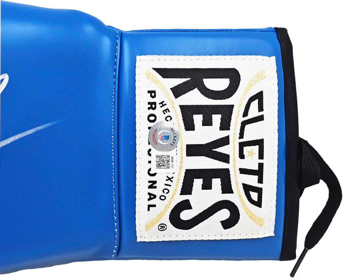Michael B. Jordan Autographed Blue Reyes Boxing Glove Left Handed LH Beckett BAS Witness Stock #220635