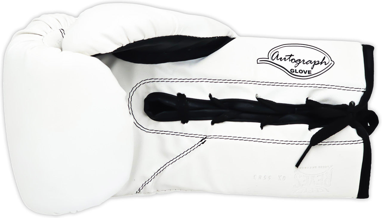Michael B. Jordan Autographed White Reyes Boxing Glove Right Handed RH Beckett BAS Witness Stock #220644