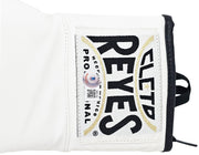 Michael B. Jordan Autographed White Reyes Boxing Glove Left Handed LH Beckett BAS Witness Stock #220643