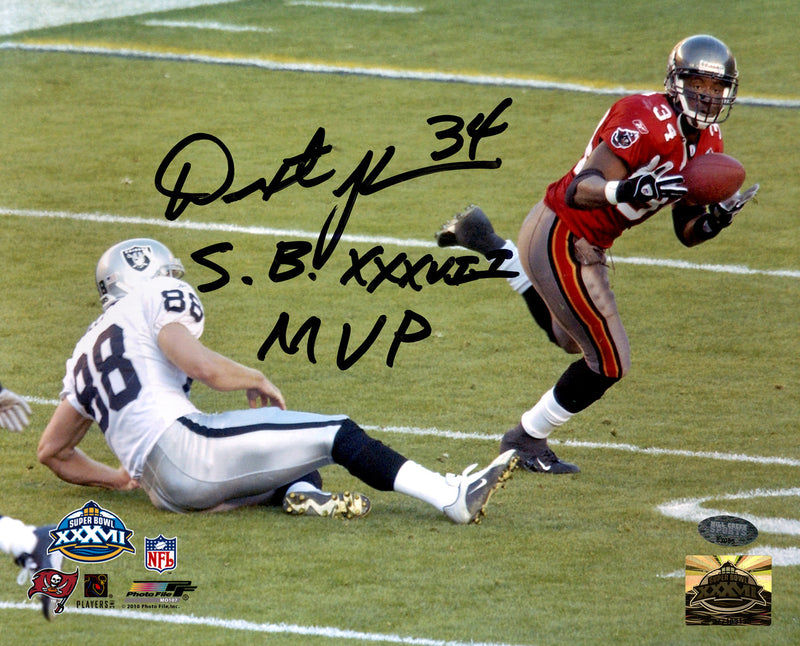 Dexter Jackson Autographed 8X10 Photo Tampa Bay Buccaneers "SB XXXVII MVP" MCS Holo Stock #208902