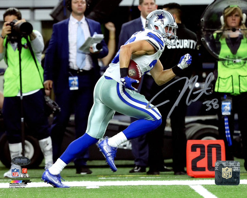 Jeff Heath Autographed 8X10 Photo Dallas Cowboys MCS Holo Stock #208945