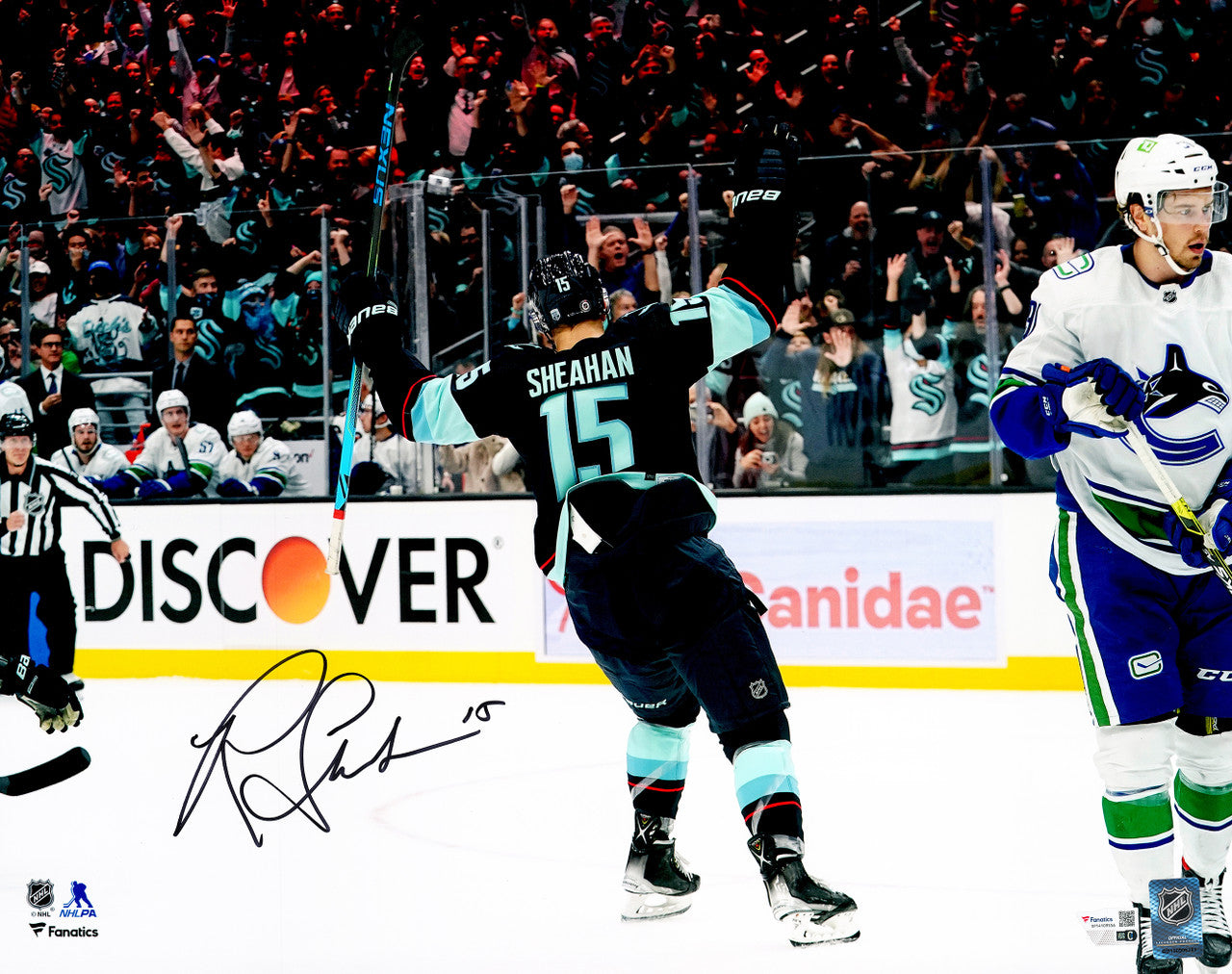 Riley Sheahan Autographed 16x20 Photo Seattle Kraken Fanatics Holo Stock #234981