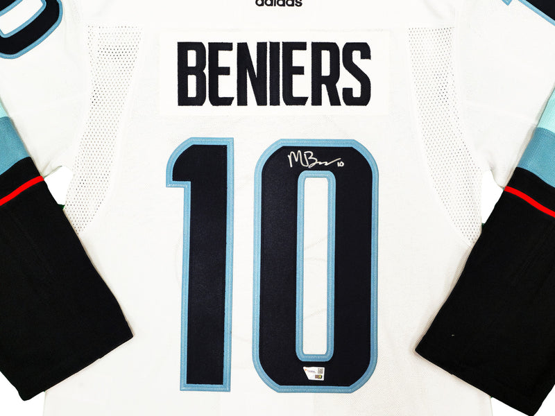 Seattle Kraken Matty Beniers Autographed White Adidas Authentic Jersey Size 44 Fanatics Holo Stock #222020