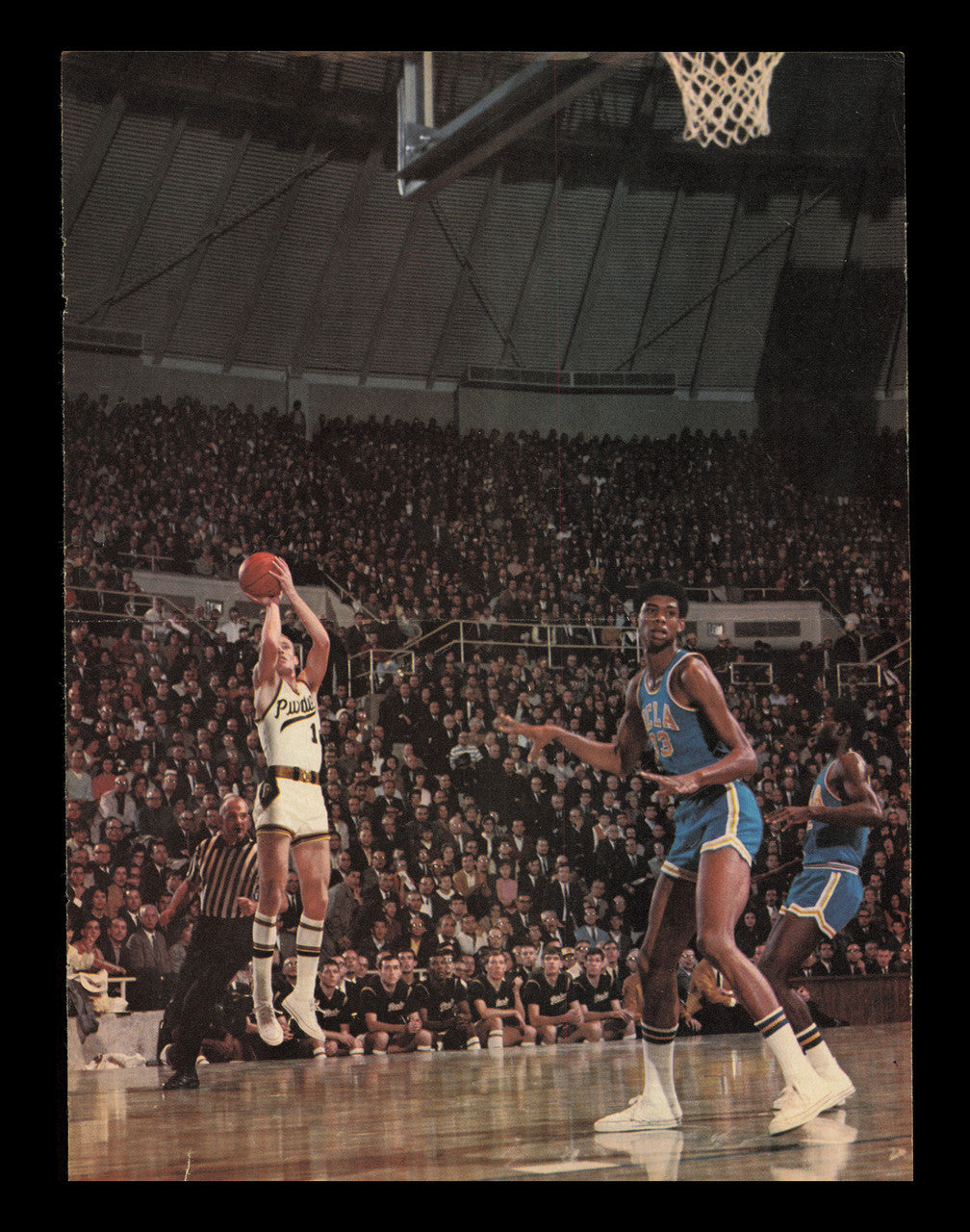 Calvin Murphy Autographed 8x11 Magazine Photo Niagara SKU #238012