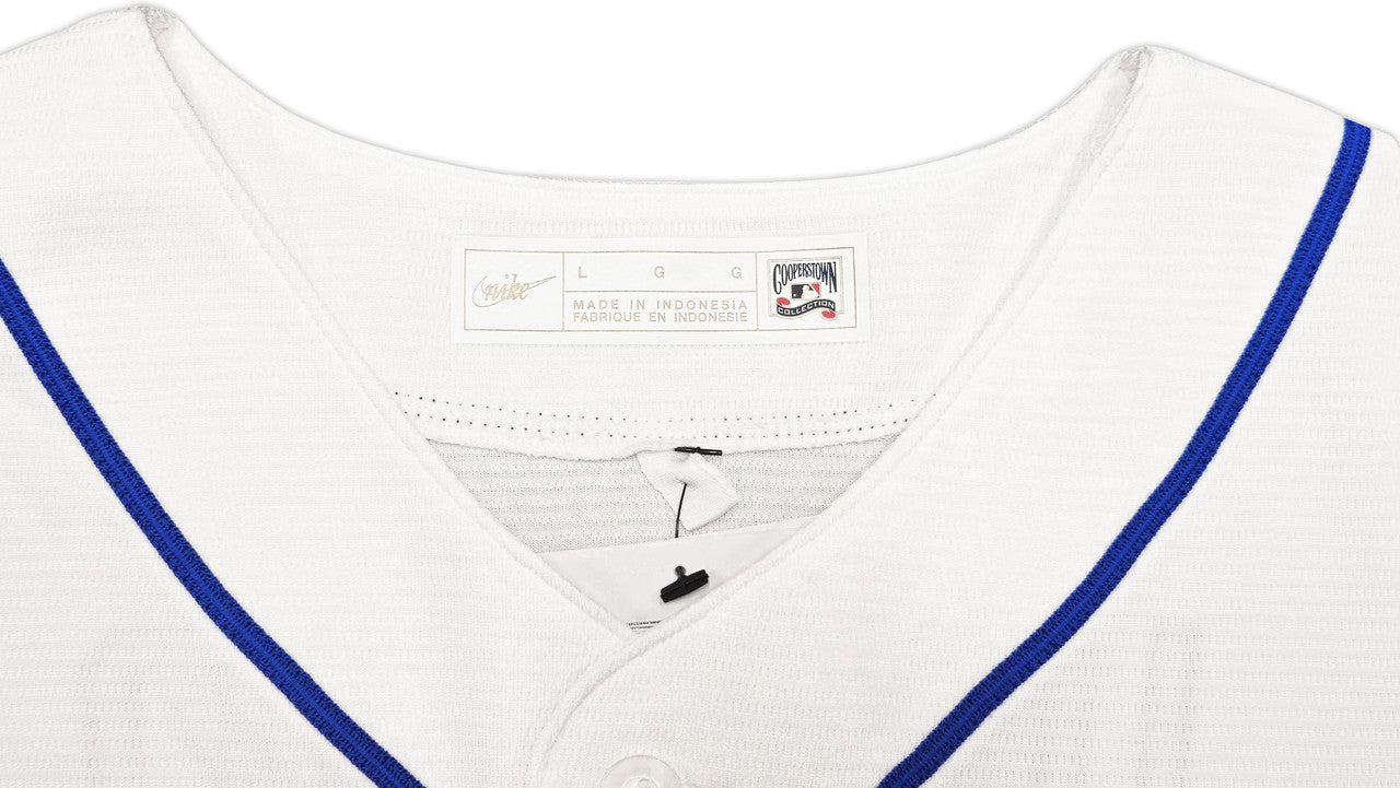 Seattle Mariners Ichiro Suzuki Autographed White Nike Cooperstown Collection Jersey Size L "HOF 25" IS Holo & Beckett BAS Witness QR Stock #238317