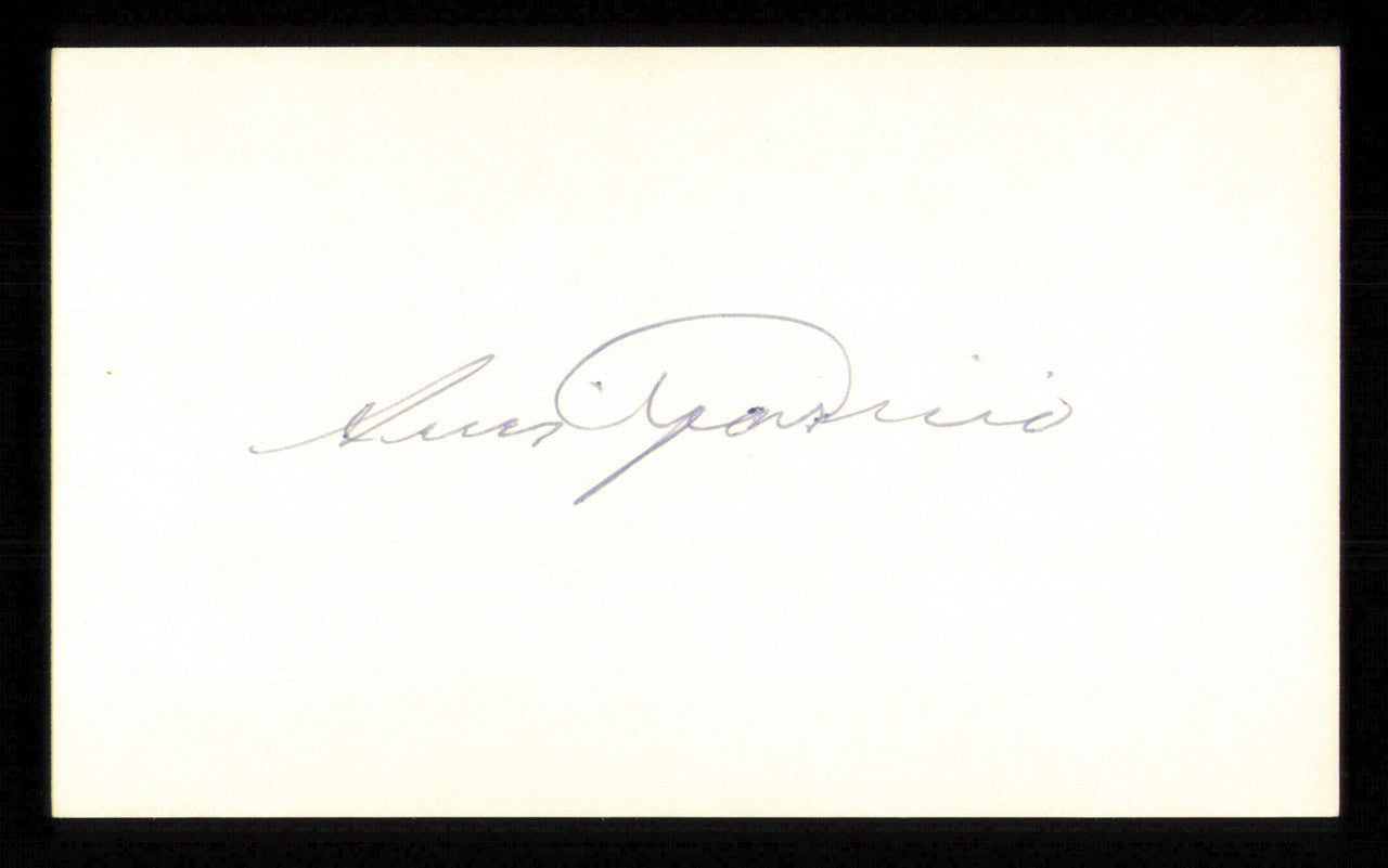 Luis Aparicio Autographed 3x5 Index Card Chicago White Sox SKU #222522