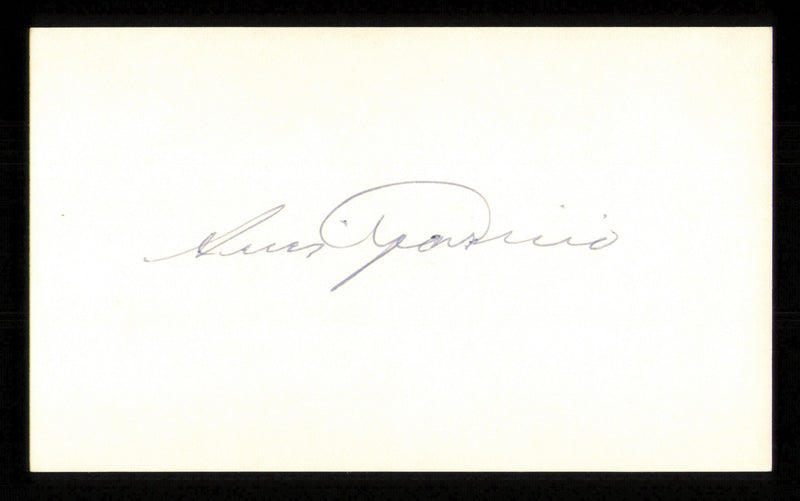 Luis Aparicio Autographed 3x5 Index Card Chicago White Sox SKU #222522