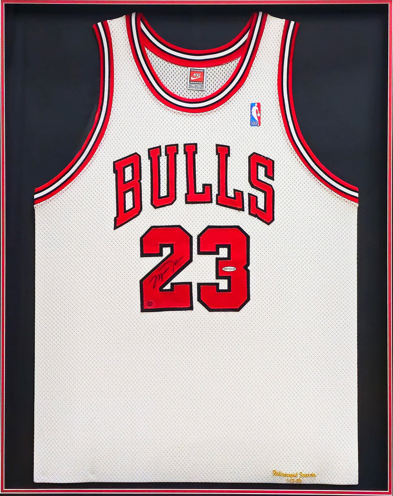 Chicago Bulls Michael Jordan Autographed Framed White Nike Authentic 1998-99 Retirement Season Jersey Beckett BAS & UDA Holo #BAF78946