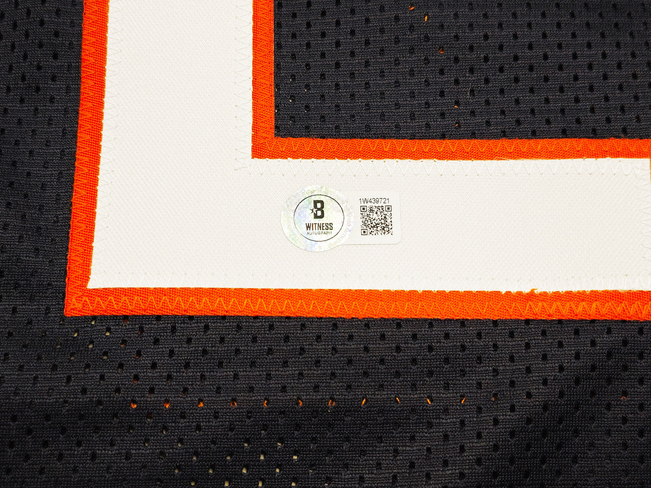 Chicago Bears DJ Moore Autographed Blue Jersey Beckett BAS Witness Stock #238785