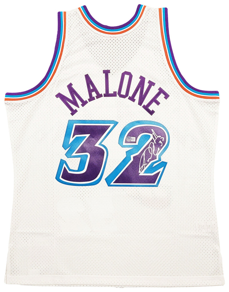Utah Jazz Karl Malone Autographed White Authentic Mitchell & Ness Jersey Size XL Beckett BAS Stock #211873