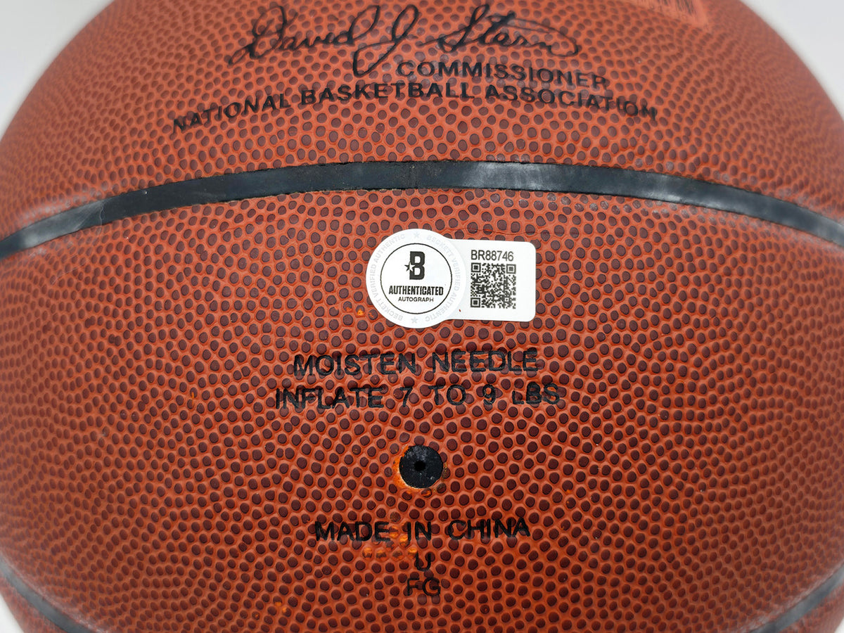 Paul Arizin Autographed Spalding Leather Basketball Philadelphia Warriors "#11 Phila. Warriors" Beckett BAS QR #BR88746