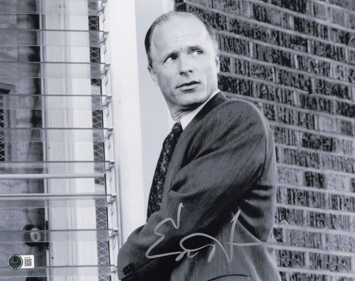 Ed Harris Autographed 11x14 Photo Beckett BAS QR #AE31933