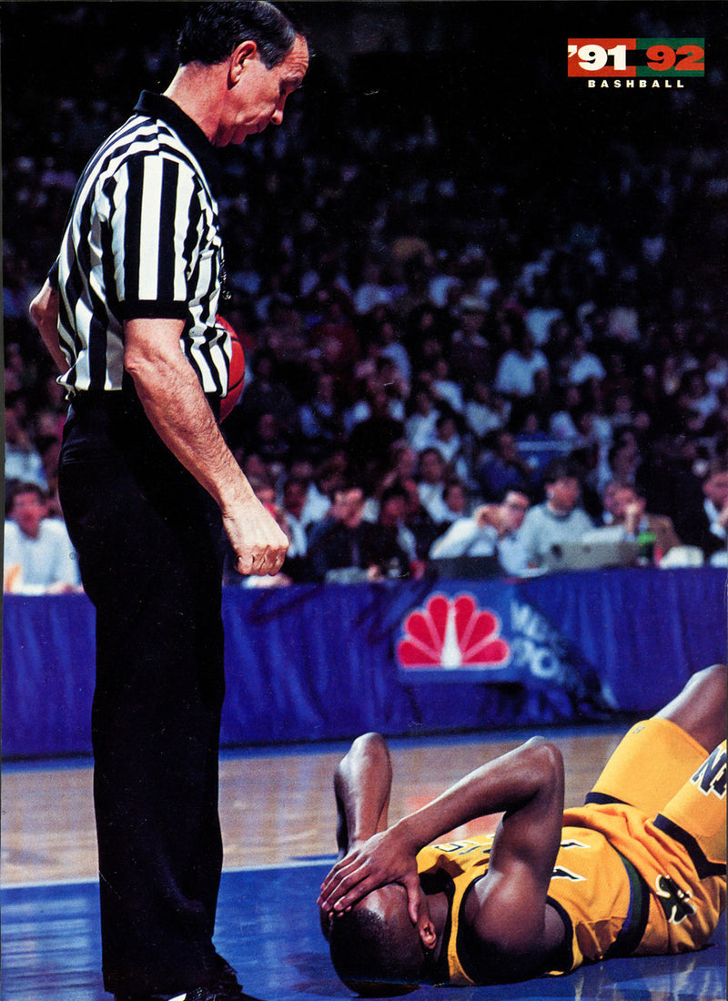 Christian Laettner Autographed 8x11 Magazine Page Photo Duke Blue Devils SKU #243354