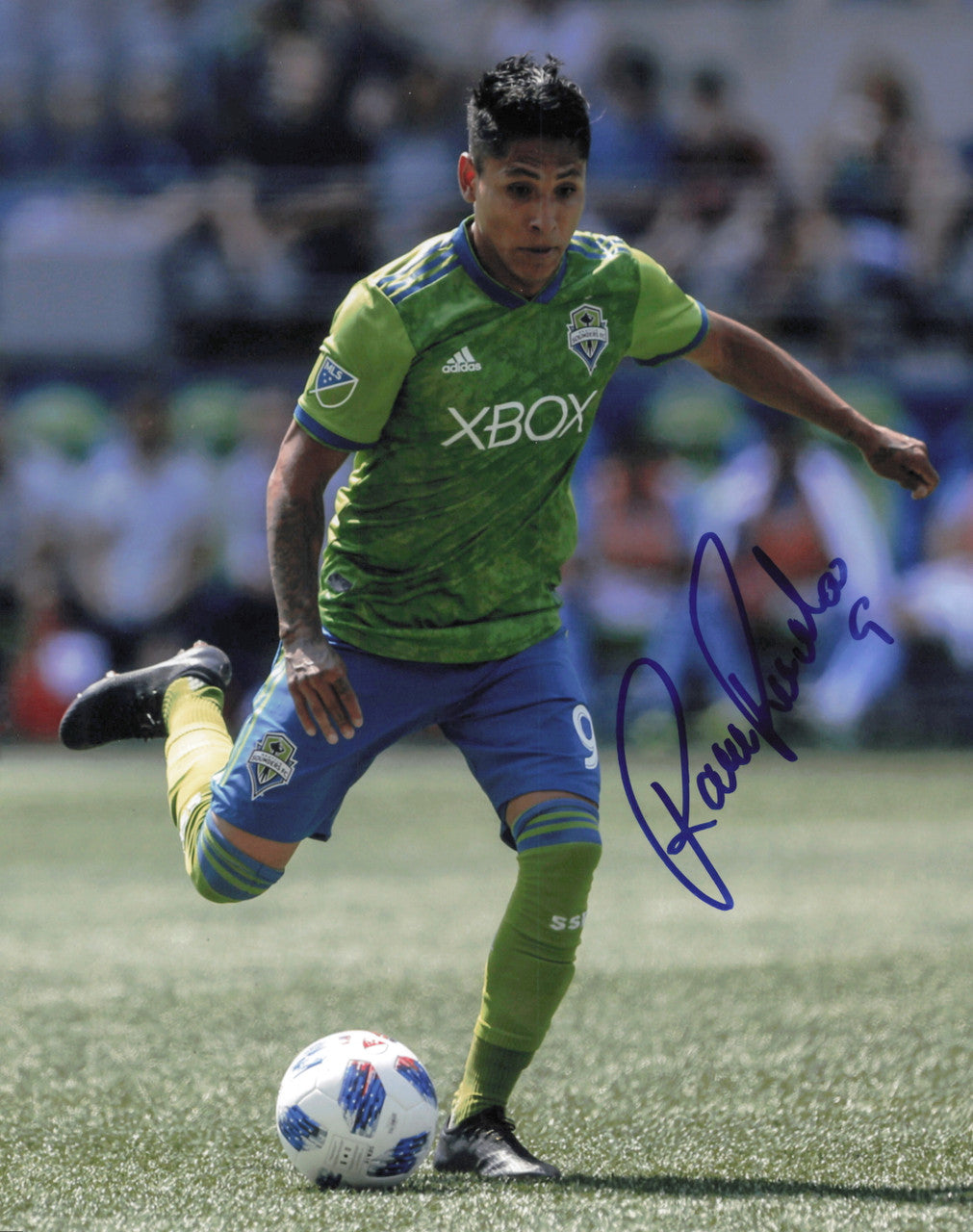 Raul Ruidiaz Autographed 8x10 Photo Seattle Sounders SKU #244075