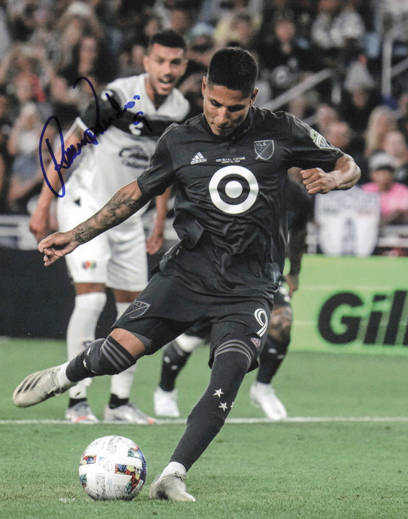 Raul Ruidiaz Autographed 8x10 Photo Seattle Sounders SKU #244080