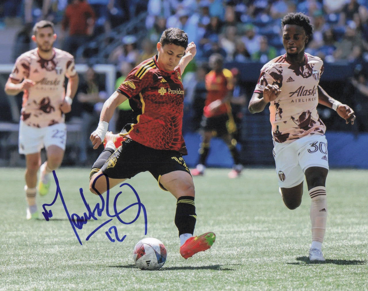 Fredy Montero Autographed 8x10 Photo Seattle Sounders SKU #244137