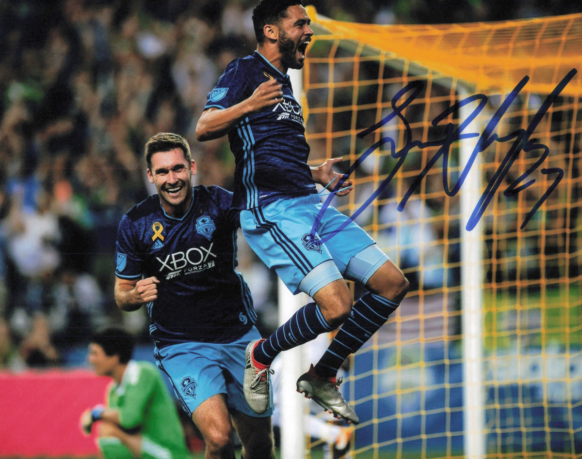 Lamar Neagle Autographed 8x10 Photo Seattle Sounders SKU #244164