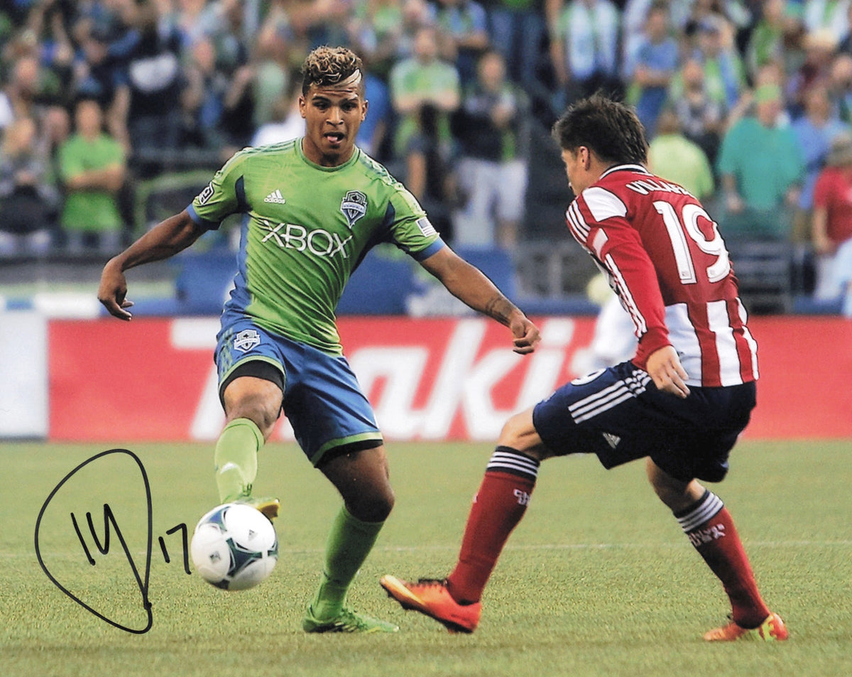 DeAndre Yedlin Autographed 8x10 Photo Seattle Sounders SKU #244194