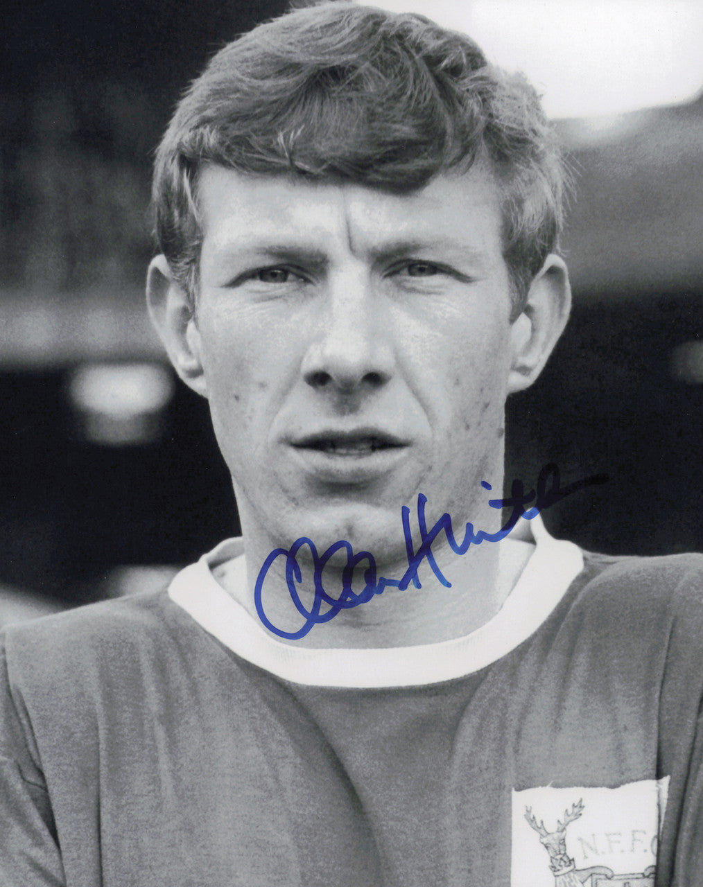 Alan Hinton Autographed 8x10 Photo England National Football Team SKU #244201
