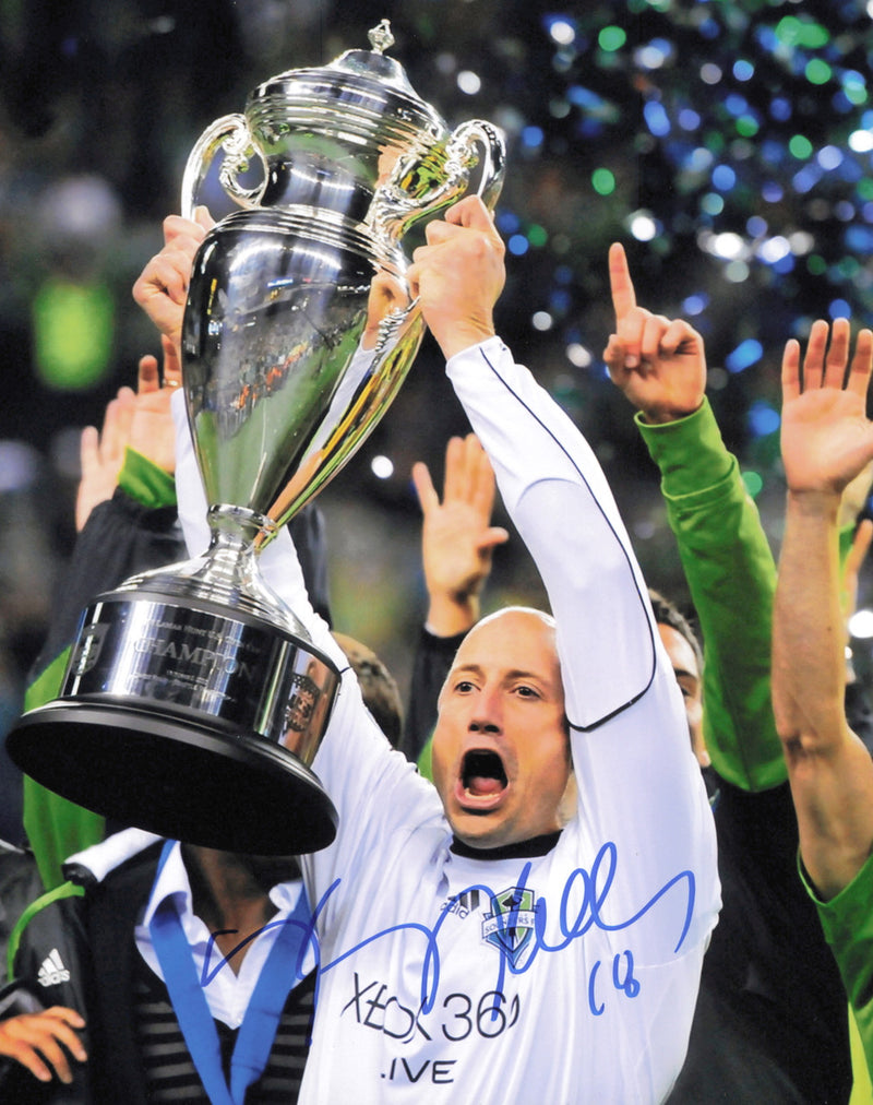 Kasey Keller Autographed 8x10 Photo Seattle Sounders SKU #244228