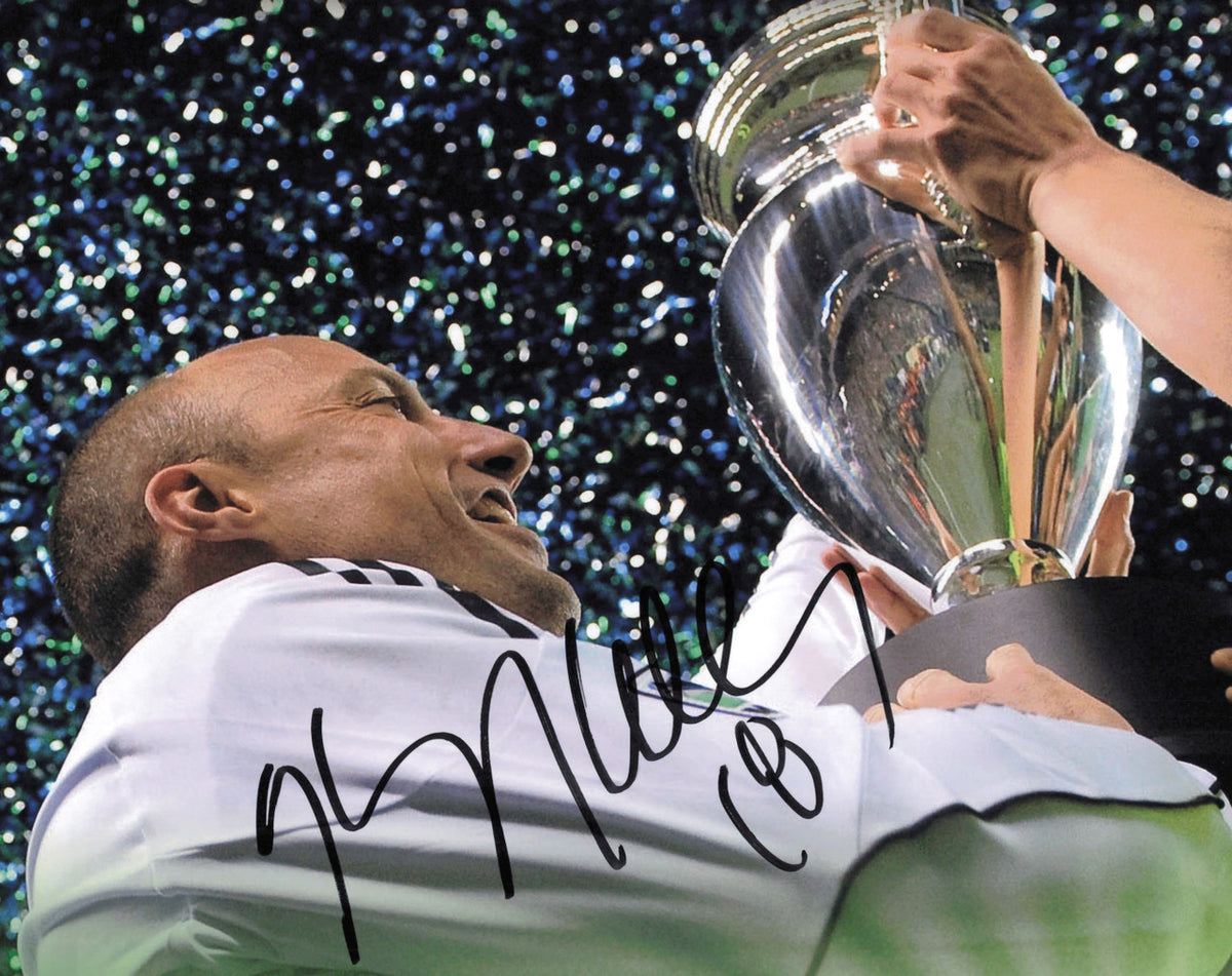 Kasey Keller Autographed 8x10 Photo Seattle Sounders SKU #244253