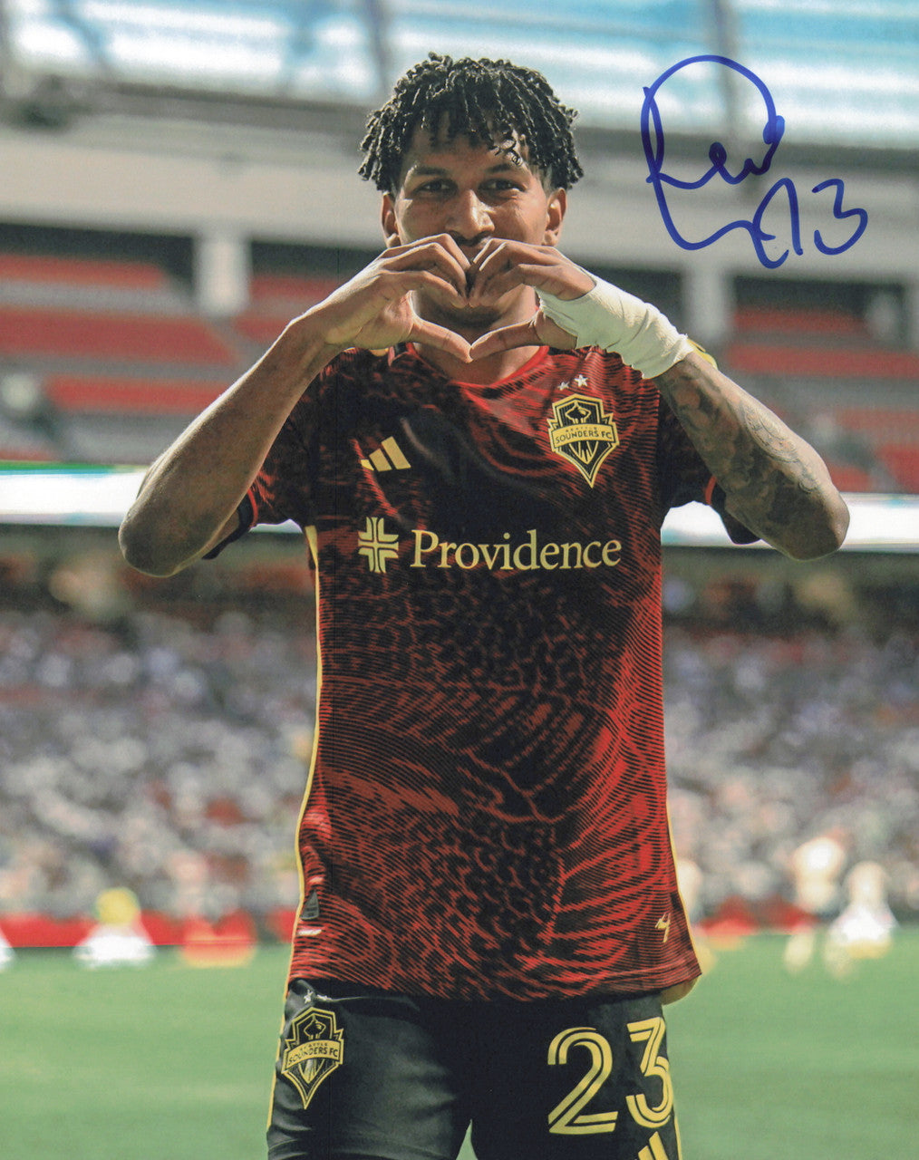 Leonardo Leo Chu Autographed 8x10 Photo Seattle Sounders SKU #244260
