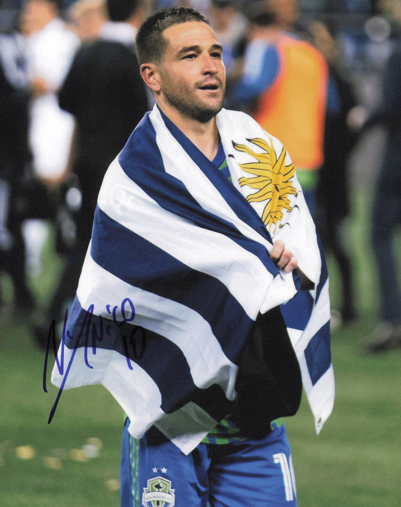 Nicolas Nico Lodeiro Autographed 8x10 Photo Seattle Sounders SKU #244300