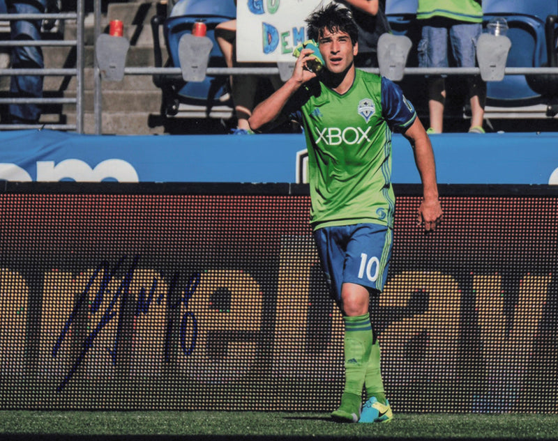 Nicolas Nico Lodeiro Autographed 8x10 Photo Seattle Sounders SKU #244305