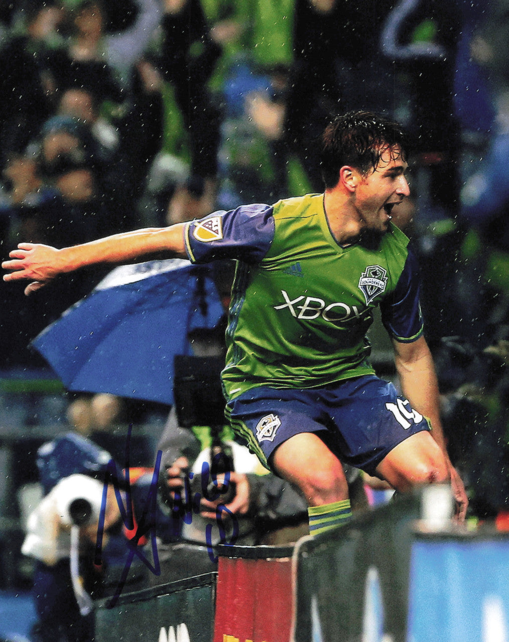 Nicolas Nico Lodeiro Autographed 8x10 Photo Seattle Sounders SKU #244313