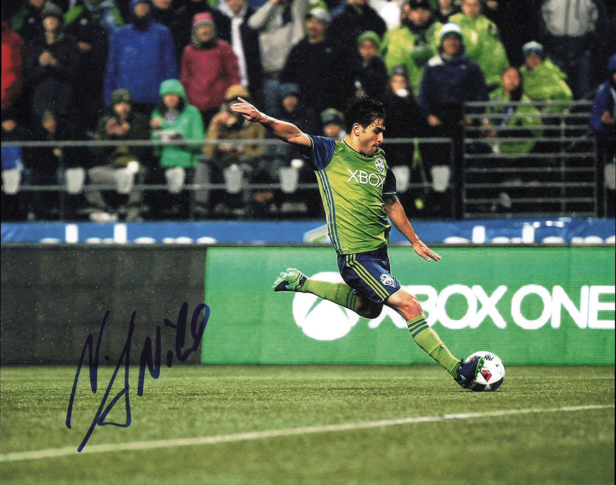 Nicolas Nico Lodeiro Autographed 8x10 Photo Seattle Sounders SKU #244314