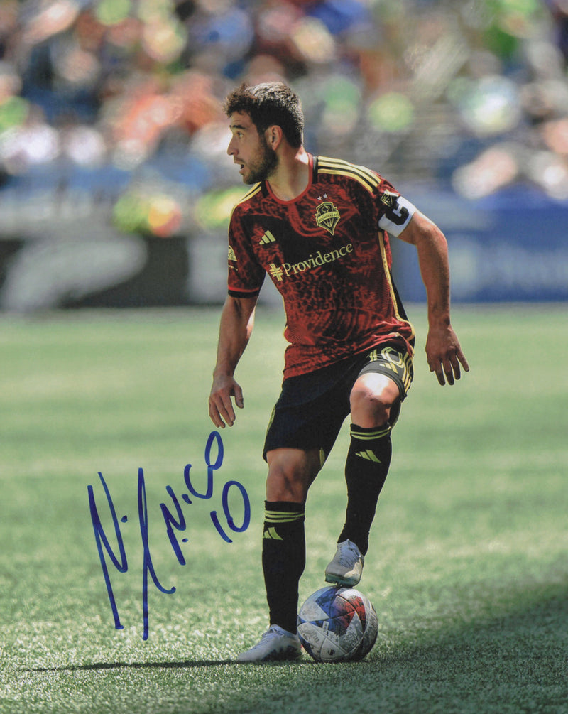Nicolas Nico Lodeiro Autographed 8x10 Photo Seattle Sounders SKU #244320
