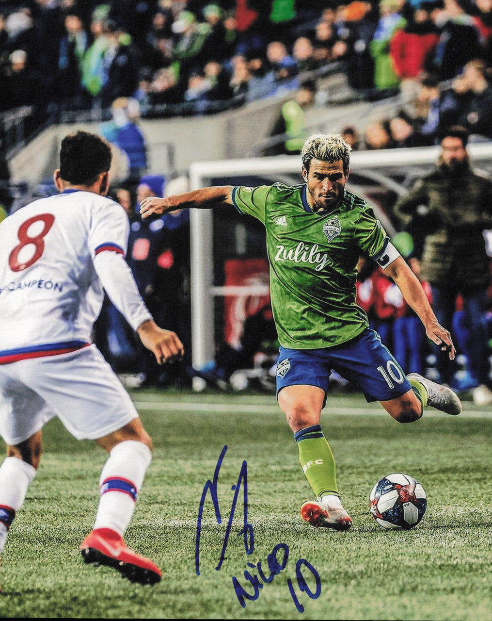 Nicolas Nico Lodeiro Autographed 8x10 Photo Seattle Sounders SKU #244332